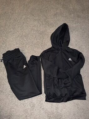 Adidas Black Hoodie & Jogger Set